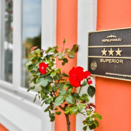 Hotel Stadt Капелн Екстериор снимка